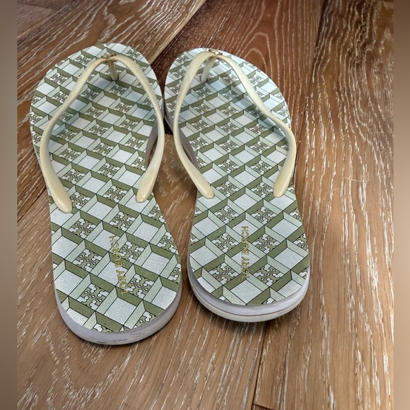 Tory Burch flip flops - Picture 8 of 9